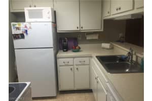 27 Greenbrier St, Marco Island, FL 34145, Sold 07/27/16