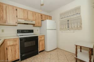 9271 Central Park Dr APT 101, Fort Myers, FL 33919, Sold 08/26/16