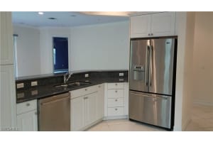 5060 Blauvelt Ct, Naples, FL 34105, Sold 10/04/17