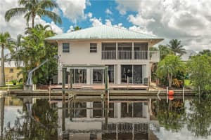1291 Rainbow Ct, Naples, FL 34110, Sold 01/31/17