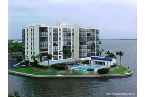 400 Lenell Rd APT 212, Fort Myers Beach, FL 33931, Sold 03/02/17