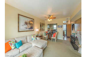 805 River Point Dr, Naples, FL 34102, Sold 01/19/17