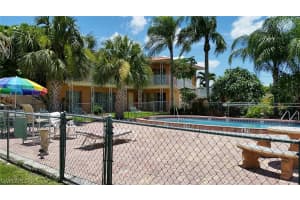 879 SE 46th Ln #2, Cape Coral, FL 33904, Sold 10/24/16