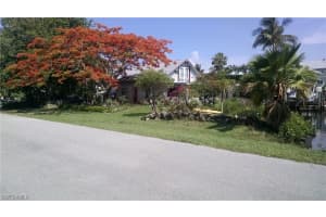760 Glendale Ave, Naples, FL 34110, Sold 07/24/17
