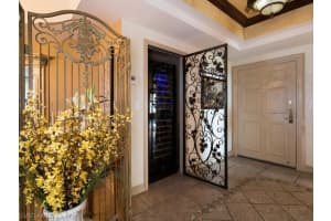 445 Dockside Dr, Naples, FL 34110, Sold 05/10/17