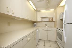 140 Seaview Ct, Marco Island, FL 34145, Sold 09/09/16