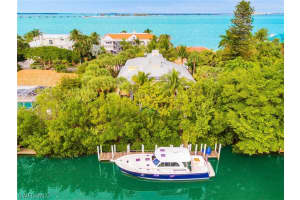 513 Lighthouse Way, Sanibel, FL 33957, Sold 06/16/17