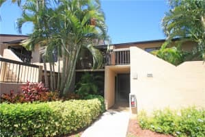 15485 Admiralty Cir APT 5, North Fort Myers, FL 33917, Sold 11/28/16