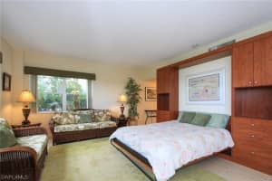 220 Seaview Ct, Marco Island, FL 34145, Sold 08/23/17