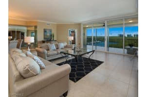 425 Dockside Dr, Naples, FL 34110, Sold 12/12/19