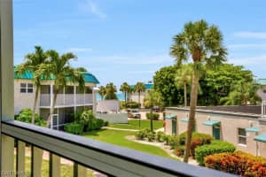 827 E Gulf Dr UNIT J6, Sanibel, FL 33957, Sold 01/25/17