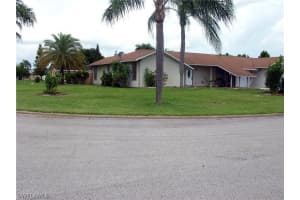 109 Rowland Rd, Lehigh Acres, FL 33936, Sold 09/21/16