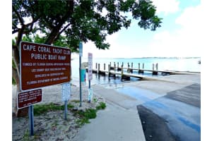 3030 Sunset Pointe Cir, Cape Coral, FL 33914, Sold 04/14/17