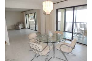 1900 Virginia Ave APT 903, Fort Myers, FL 33901, Sold 06/16/17
