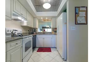 501 Lake Louise Cir, Naples, FL 34110, Sold 11/22/16