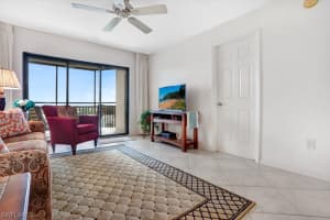4263 Bay Beach Ln, Fort Myers Beach, FL 33931, Sold 05/08/17