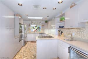 3133 Carriage Cir, Naples, FL 34105, Sold 04/14/17