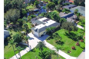 20500 Pine Tree Ln, Estero, FL 33928, Sold 10/17/16