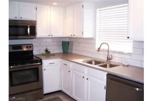 4531 Bay Beach Ln APT 336, Fort Myers Beach, FL 33931, Sold 04/06/17