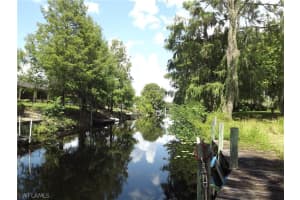 2170 Gardner Rd, Alva, FL 33920, Sold 10/19/16