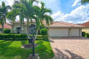 5018 Old Pond Dr, Naples, FL 34104, Sold 03/24/17