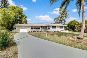 1458 Alwynne Dr N, Lehigh Acres, FL 33936, Sold 05/01/17