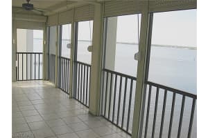1901 Clifford St APT 1101, Fort Myers, FL 33901, Sold 12/09/16