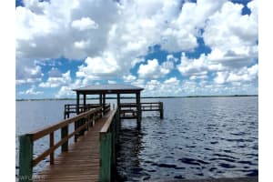 3225 E Riverside Dr APT 24B, Fort Myers, FL 33916, Sold 11/15/16