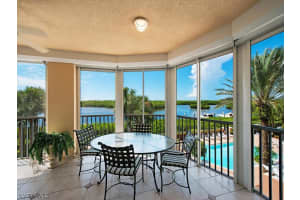 435 Dockside Dr, Naples, FL 34110, Sold 03/31/17