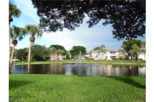 790 Wiggins Lake Dr, Naples, FL 34110, Sold 02/08/17