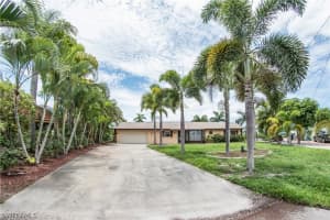 12140 Star Shell Dr, Matlacha Isles, FL 33991, Sold 11/03/17