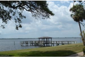 3225 E Riverside Dr APT 64F, Fort Myers, FL 33916, Sold 04/14/17