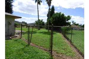 10750 Cocoatree Ct, Lehigh Acres, FL 33936, Sold 11/30/16