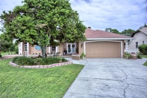 6537 Willow Lake Cir, Fort Myers, FL 33966, Sold 04/28/17