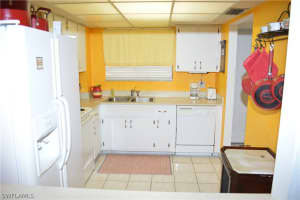 2121 Collier Ave APT 505, Fort Myers, FL 33901, Sold 02/15/17
