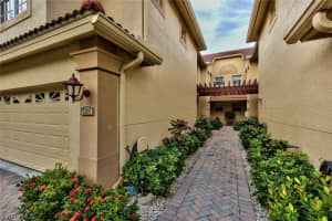 2175 Hawksridge Dr, Naples, FL 34105, Sold 12/01/16