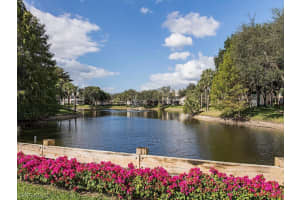 683 Wiggins Lake Dr, Naples, FL 34110, Sold 04/14/17