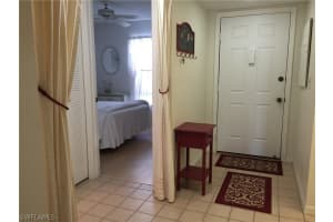 9285 Lake Park Dr APT 102, Fort Myers, FL 33919, Sold 02/15/17