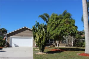 4055 Seaoats Ln, Naples, FL 34112, Sold 12/14/16