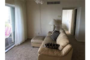 2350 W First St APT 604, Fort Myers, FL 33901, Sold 02/17/17
