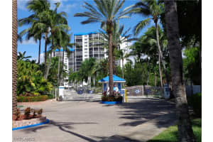 4753 Estero Blvd, Fort Myers Beach, FL 33931, Sold 03/31/17