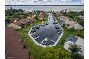 15489 Admiralty Cir APT 4, North Fort Myers, FL 33917, Sold 01/03/17
