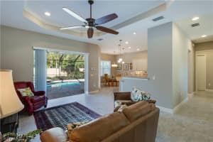 10187 Avonleigh Dr, Bonita Springs, FL 34135, Sold 03/15/17