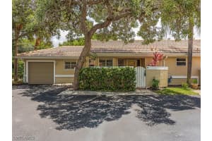 419 Emerald Bay Cir, Naples, FL 34110, Sold 09/29/17