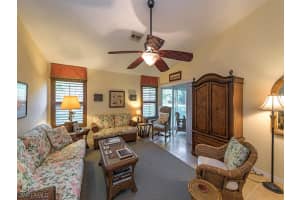 419 Emerald Bay Cir, Naples, FL 34110, Sold 09/29/17