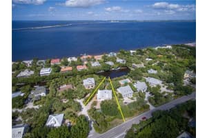 518 N Yachtsman Dr, Sanibel, FL 33957, Sold 07/28/17