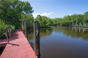 518 N Yachtsman Dr, Sanibel, FL 33957, Sold 07/28/17
