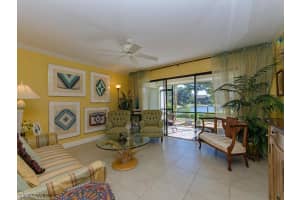 528 Retreat Dr, Naples, FL 34110, Sold 02/16/17