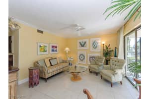 528 Retreat Dr, Naples, FL 34110, Sold 02/16/17