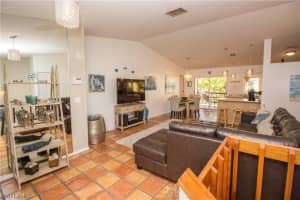 1283 Belaire Ct, Naples, FL 34110, Sold 02/21/17